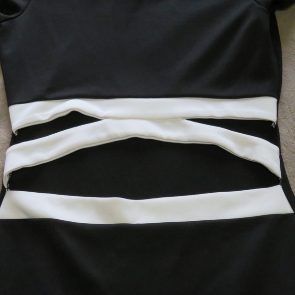 Boohoo cut out dress - Picture 2 of 3